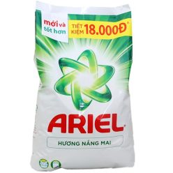 Bột giặt Ariel hương Nắng mai 2,7kg