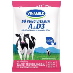 Sữa tiệt trùng Vinamilk hương Dâu bịch 220ml
